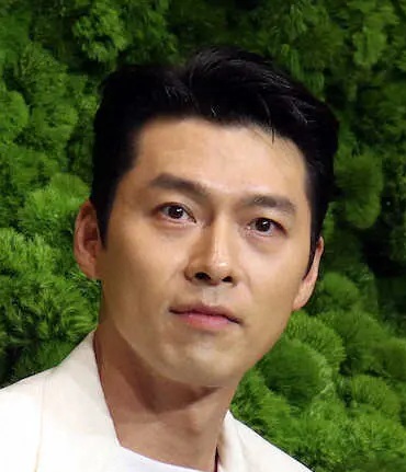韓国の俳優ヒョンビン氏の顔写真